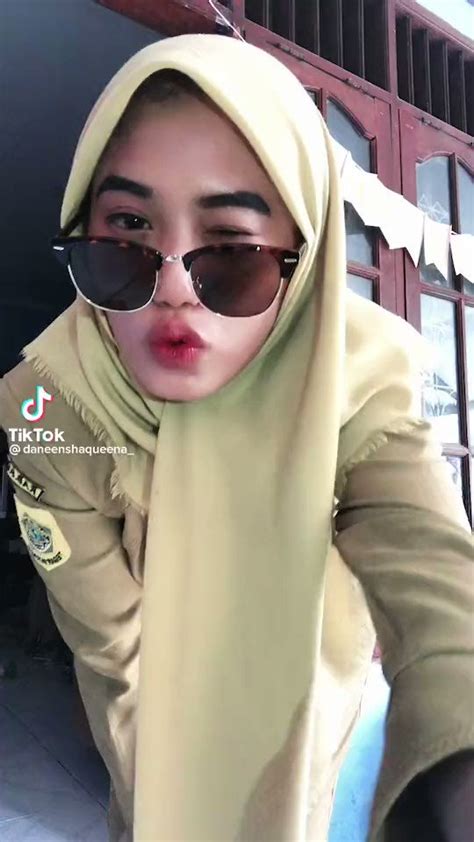 ngentot twitter|semua tentang jilbab gen.3